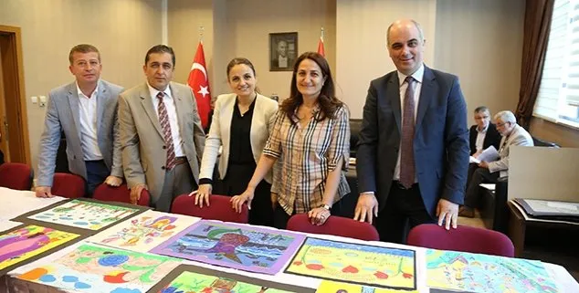 “LALEYİ YAZIP ÇİZİYORUZ” ödüllü yarışmamızda heyecan dorukta.