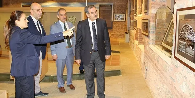 BEŞİKTAŞ İLÇE MİLLİ EĞİTİM MÜDÜRÜ SAYIN DR. ÖNDER ARPACI´YI MÜZEMİZDE AĞIRLADIK